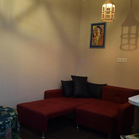Librarians' Flat Apartment Tbilisi Ngoại thất bức ảnh