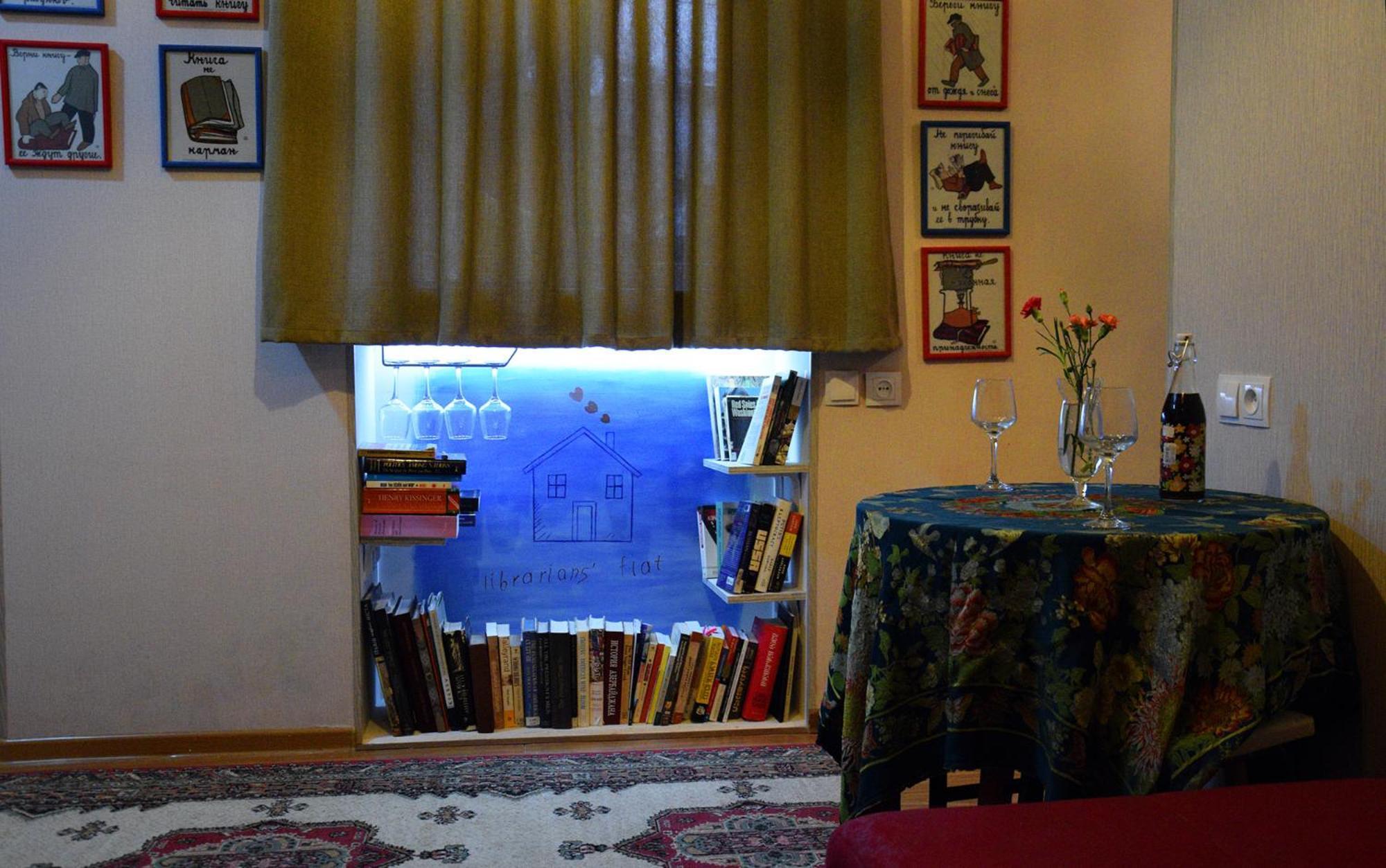 Librarians' Flat Apartment Tbilisi Ngoại thất bức ảnh